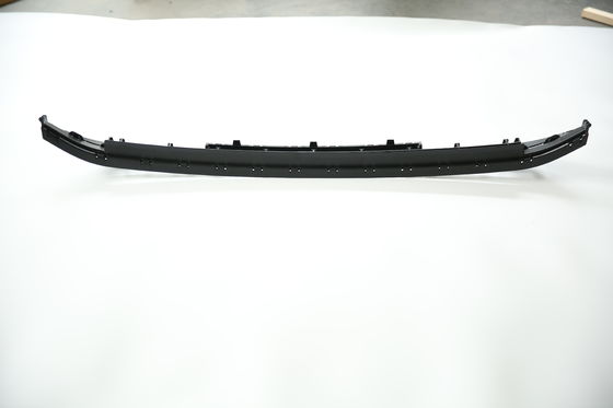 3GB 853 677 VW Passat 2019 2020 μπροστινές σχάρες προφυλακτήρων για το Μαύρο αυτοκινήτων με τη λουρίδα